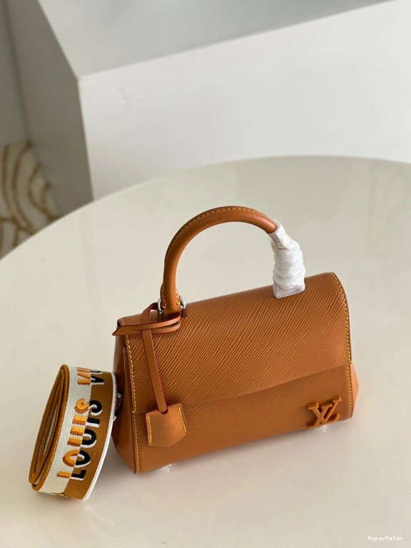 LOUIS MINI VUITTON CHANELUNY 0820